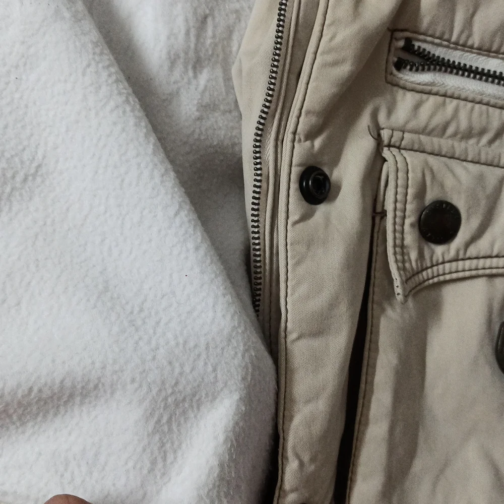 Cute n warm jacket - Picture 12 of 13
